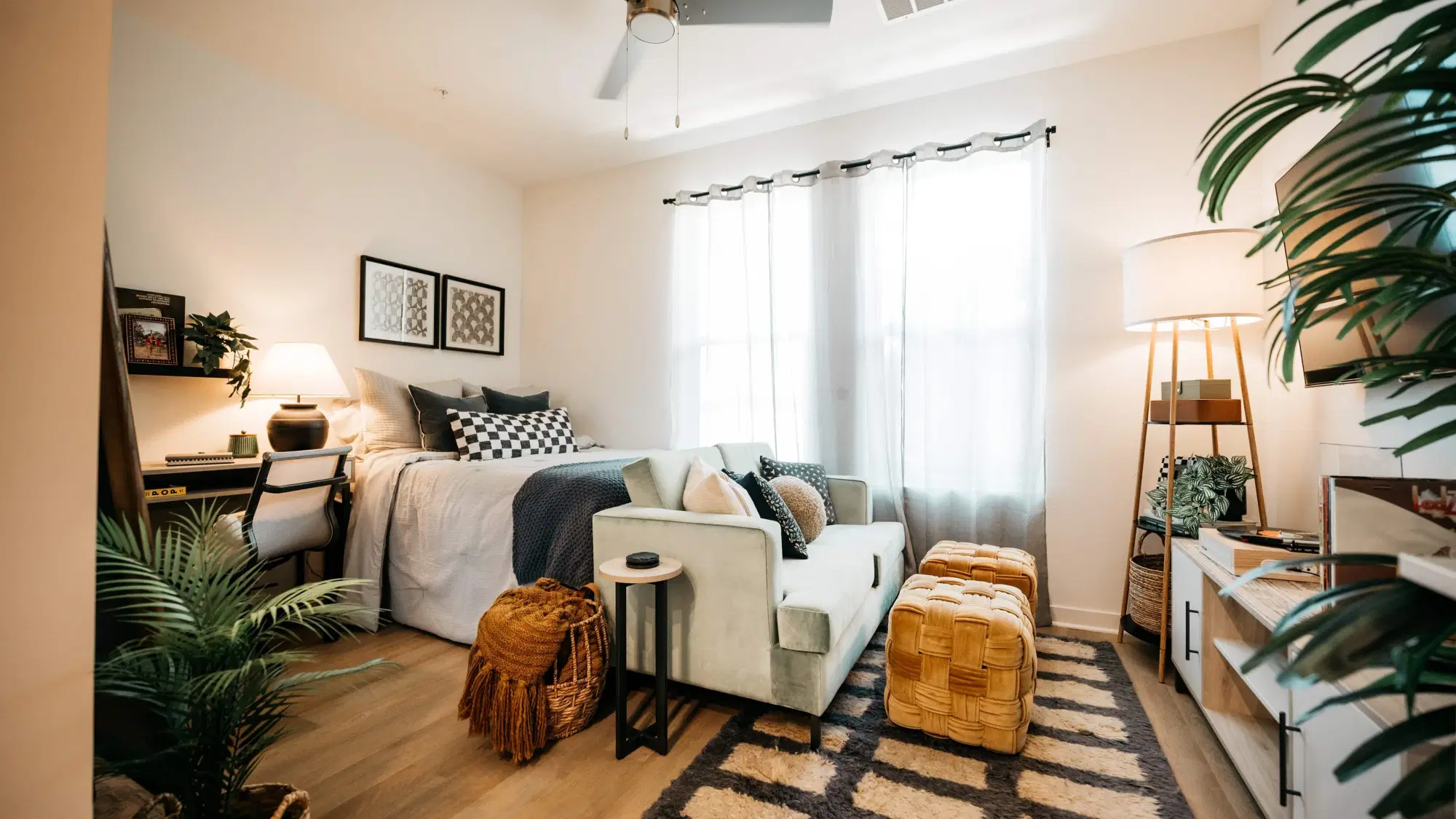 Rambler Athens, Athens – Studio