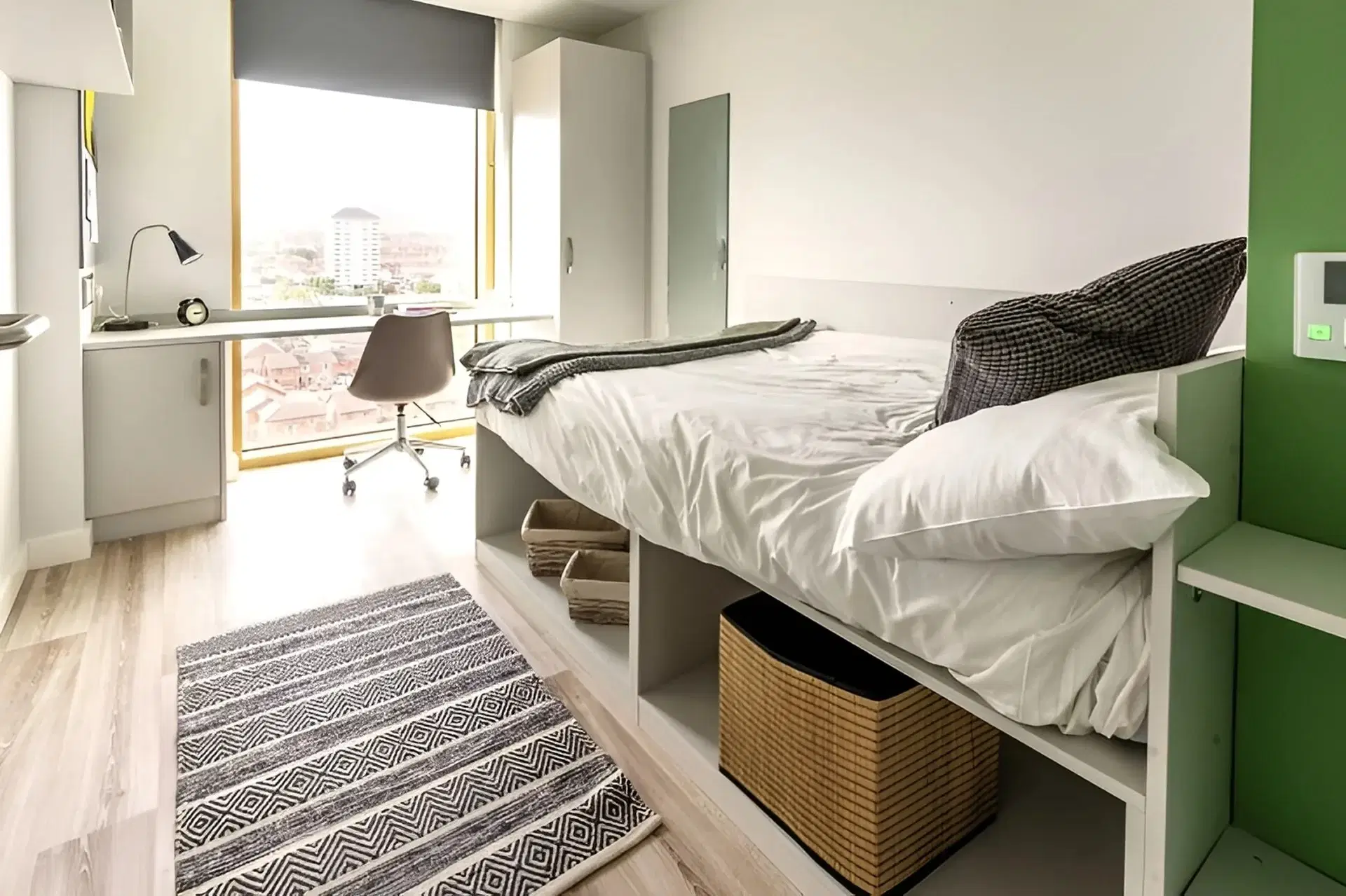 123 York Street, Belfast – Two-Bedroom Apartment