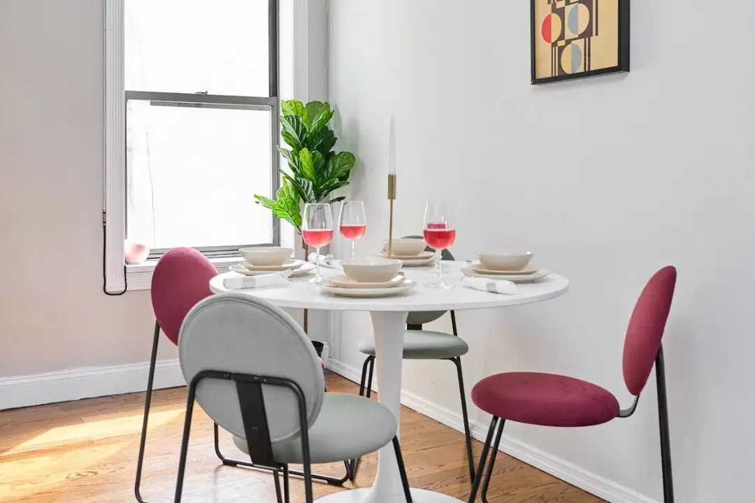 326 E 100th St, New York – Common Area