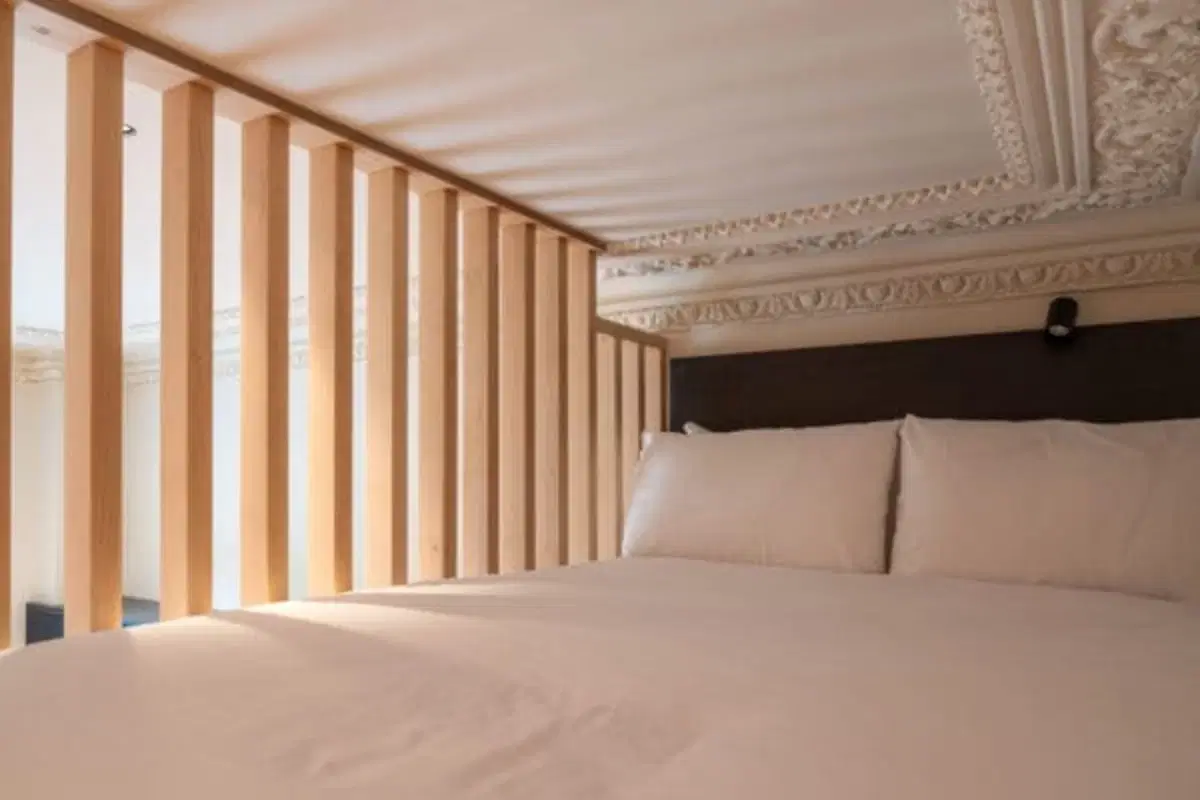 Notting Hill, London – Mezzanine Studio
