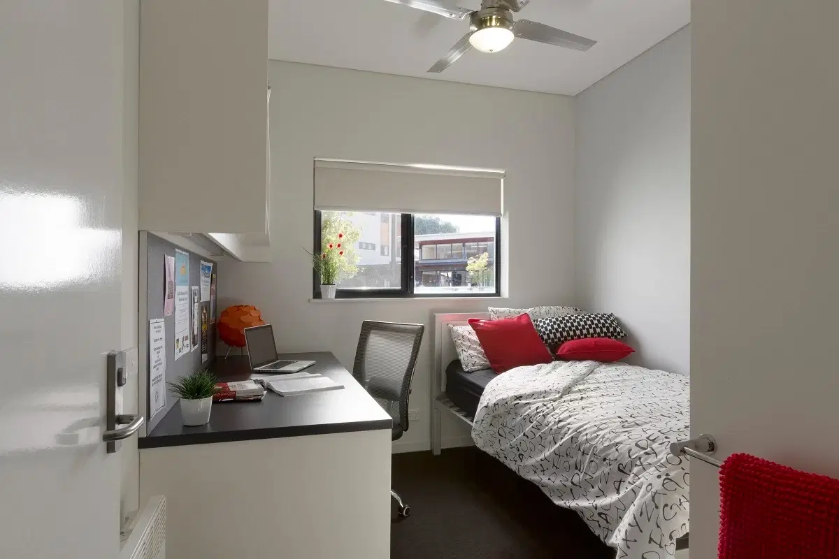 ECU Village Mount Lawley (Edith Cowan University and Associated Institutions), Perth – 4 Bedroom Poolside