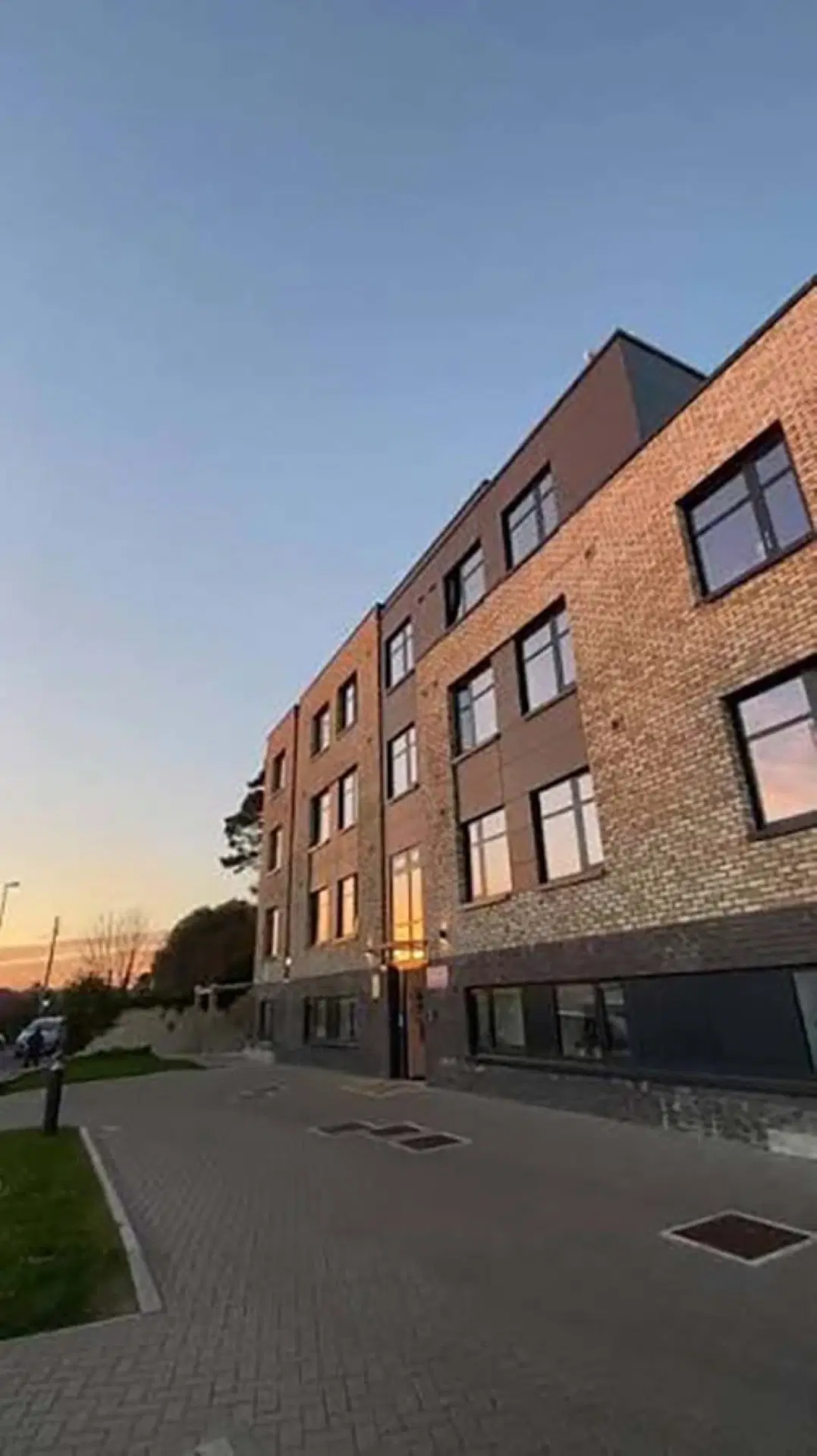 Carrick View, Falmouth – Exterior