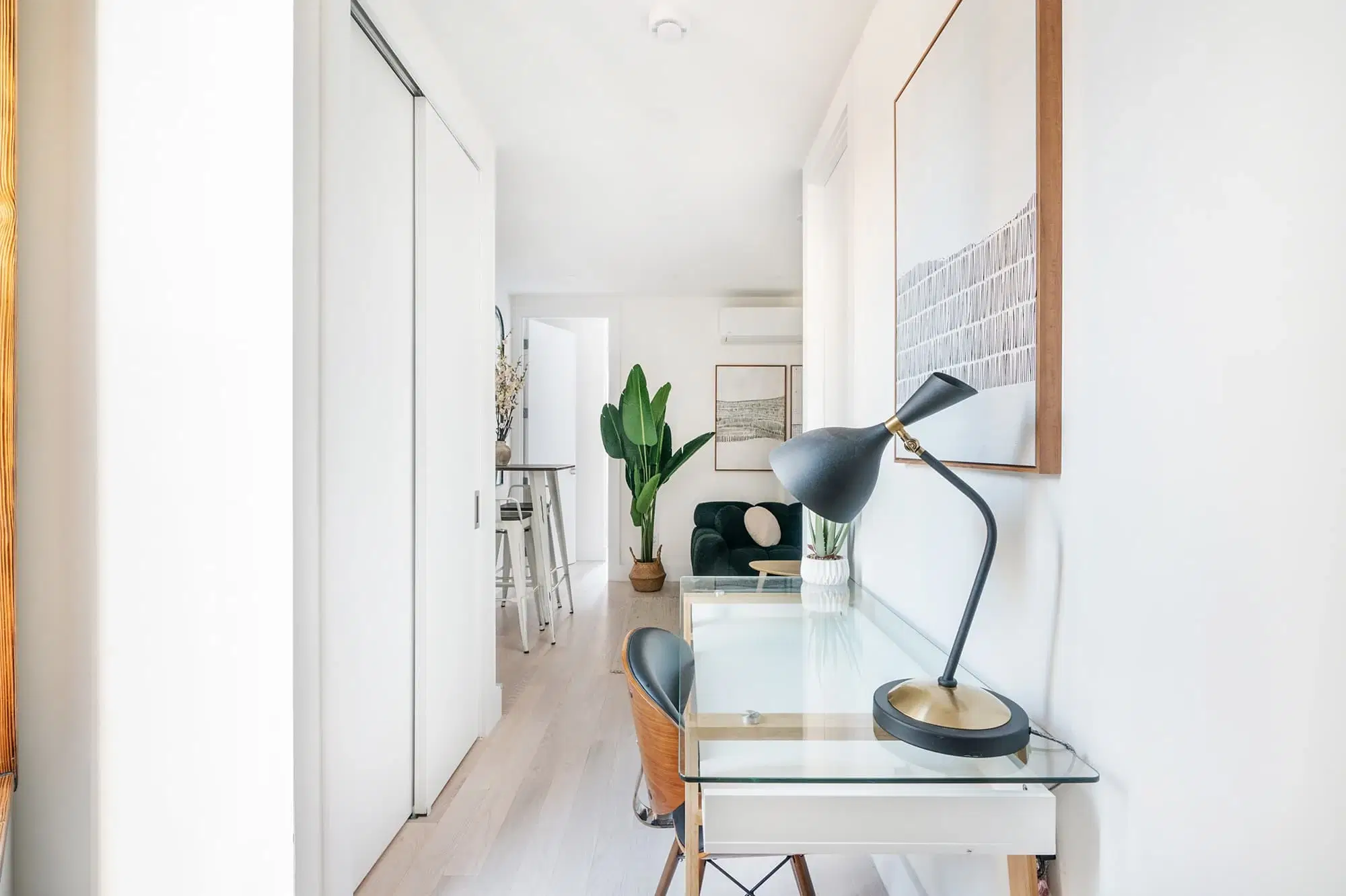 Urban 48, New York – #48-3FE: Room in 2 Bedroom and 1 Bathroom