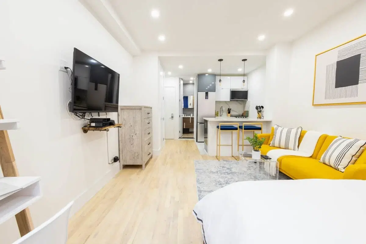 Urban 1597, New York – #1597-1: Studio