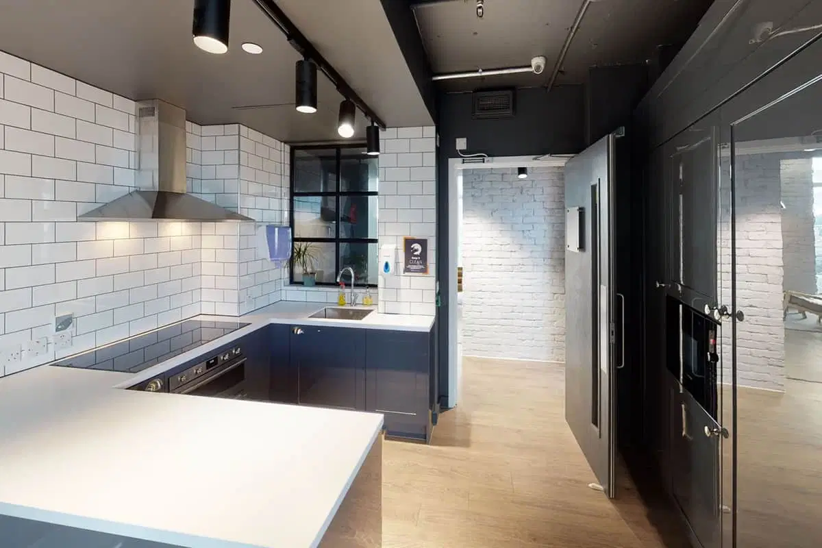 GoBritanya IQ Shoreditch Residence, London – Kitchen