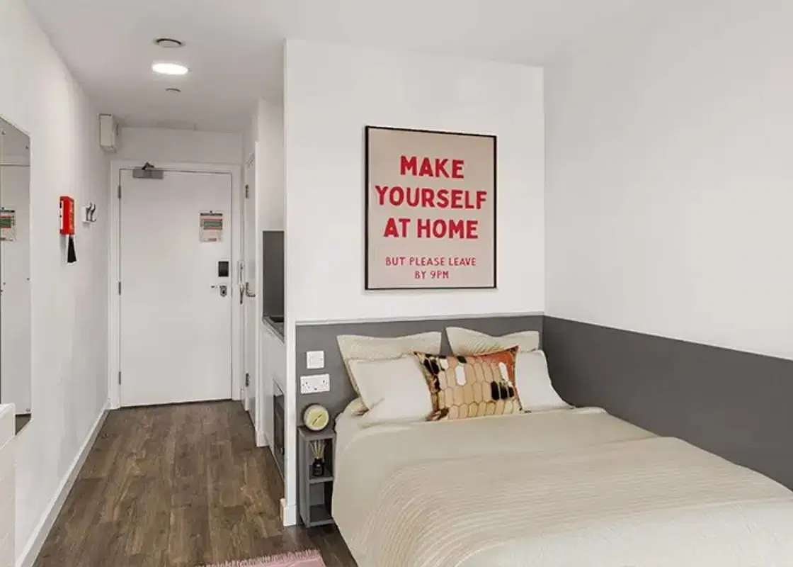 LST Highbury II Residence, London – Silver Studio Standard View Lower Level