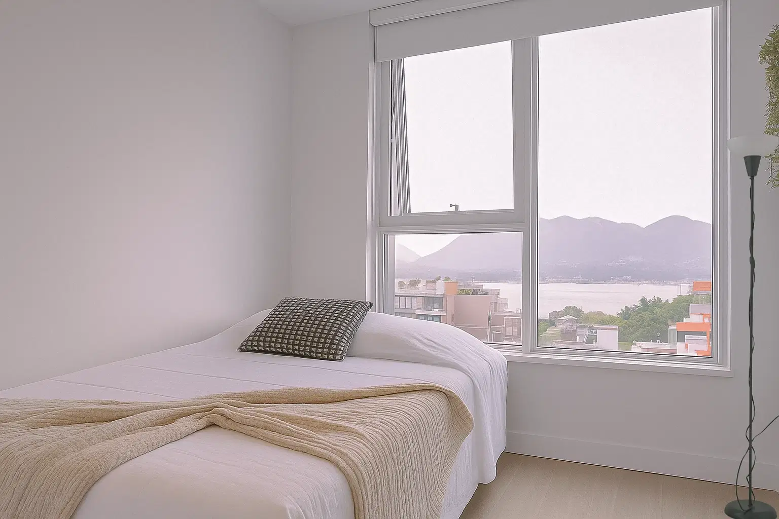 23 W Cordova St, Vancouver – Carral Standard Unit 1002 (1 Bed 1 Bath)