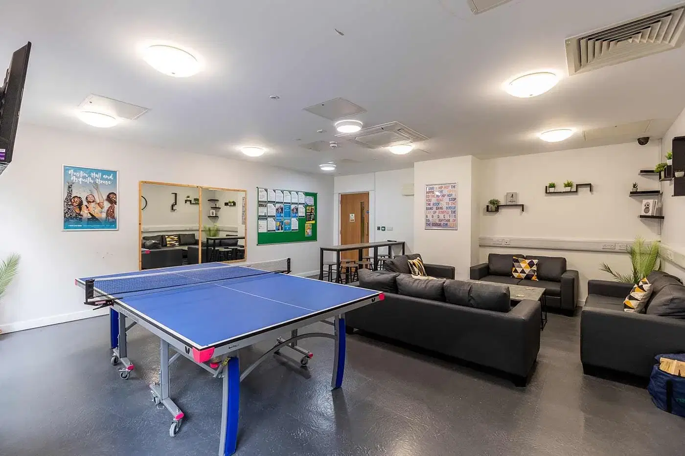Austin Hall, Leeds – Amenities