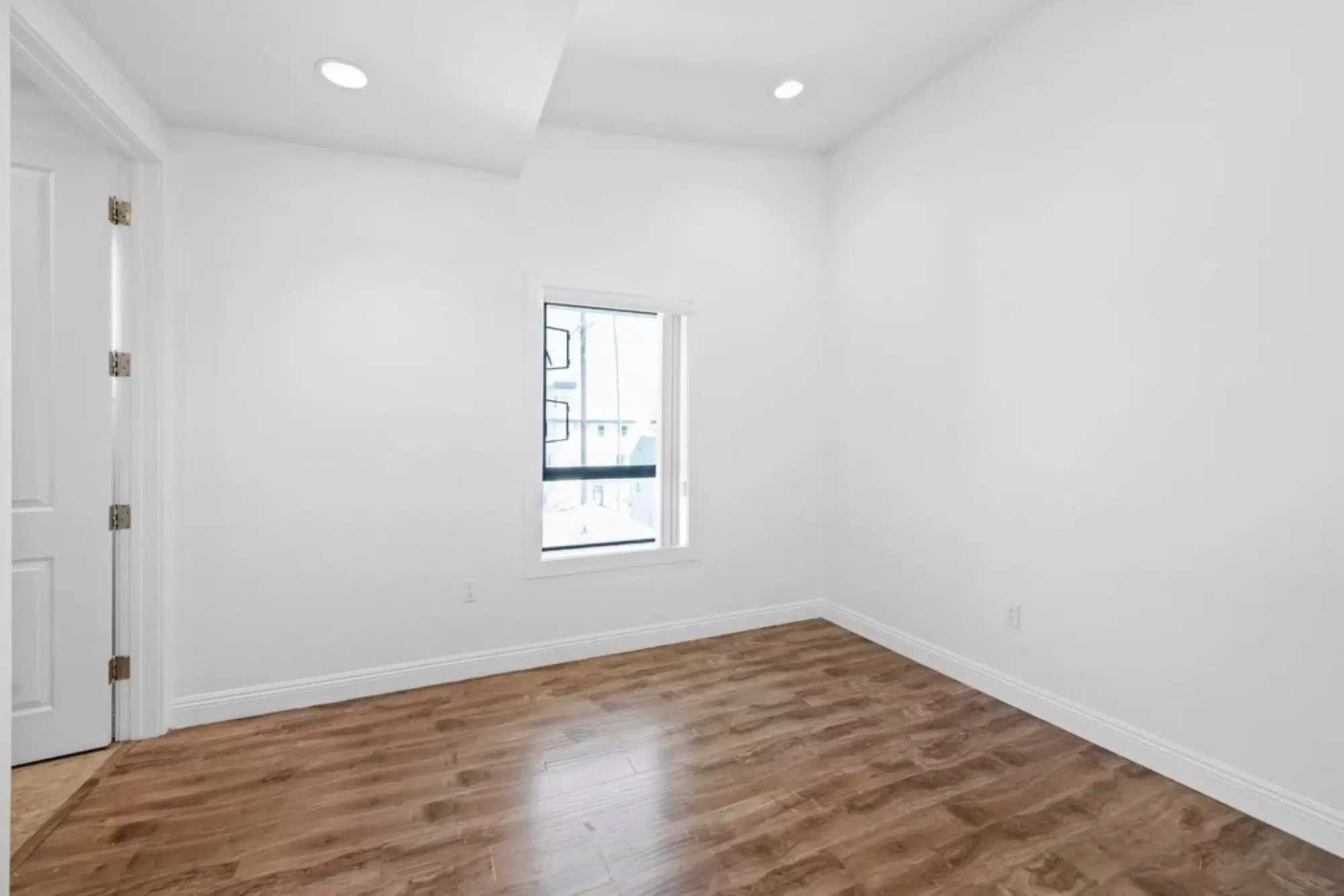 36 West, Los Angeles – Room