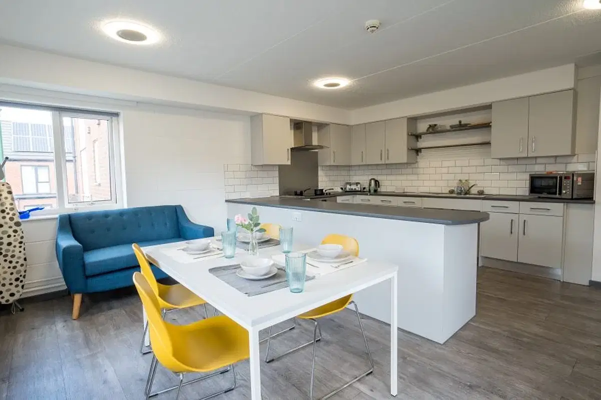 Simpsons, Nottingham Trent University, Nottingham – Kitchen