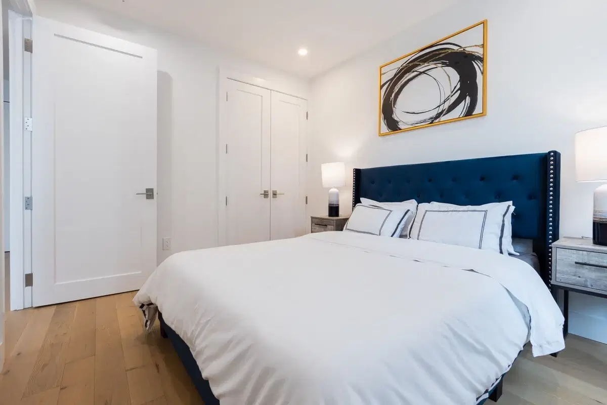 Urban 149, New York – #149BK-302: Room in 1 Bedroom and 1 Bathroom