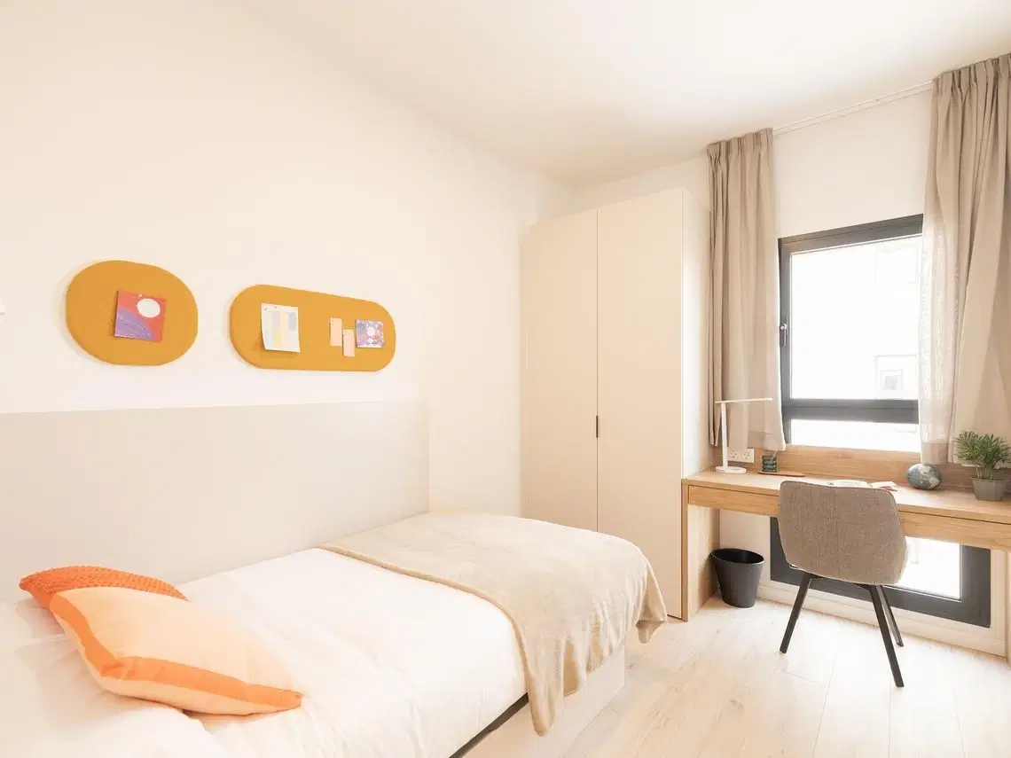 Canvas Barcelona Sabadell Llac, Barcelona – Shared 2 Bedroom Apartment