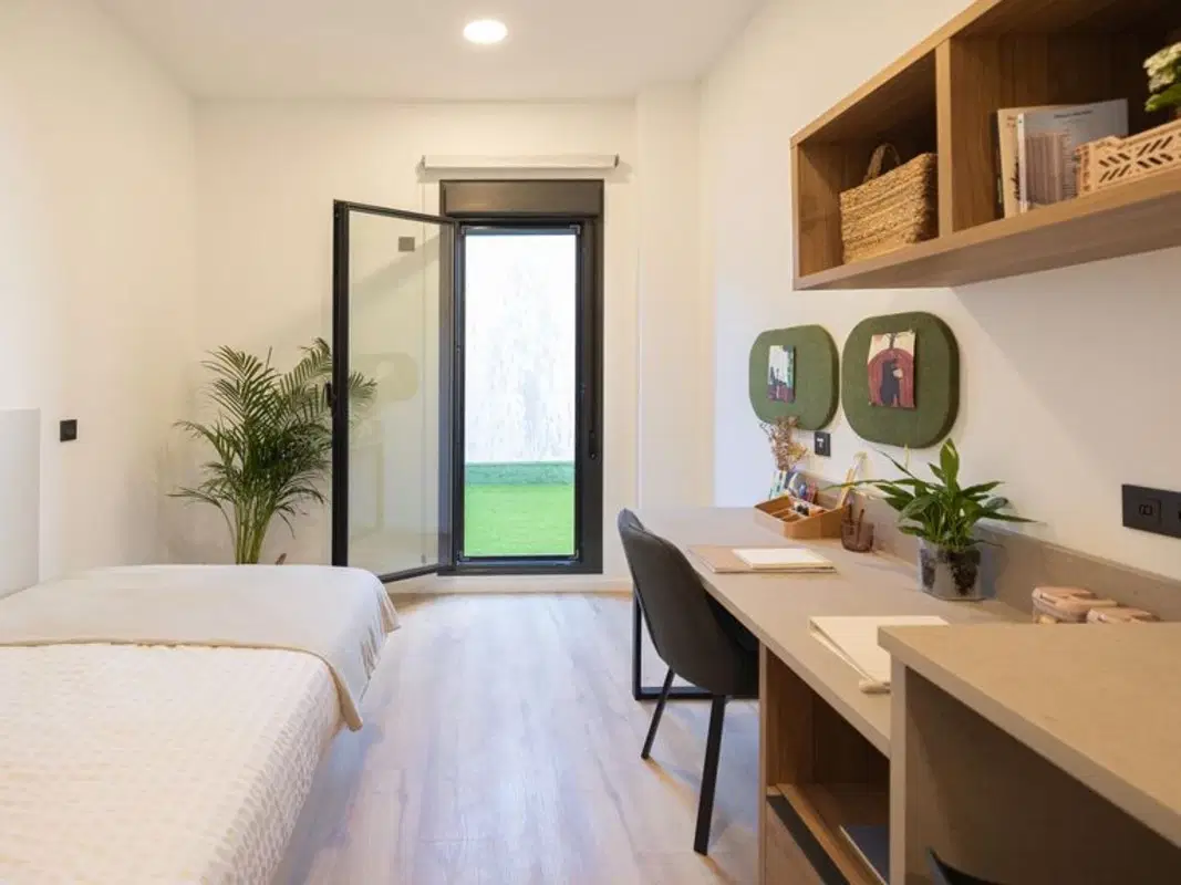 Canvas Student Pamplona Plazaola, Pamplona – Gold Ensuite