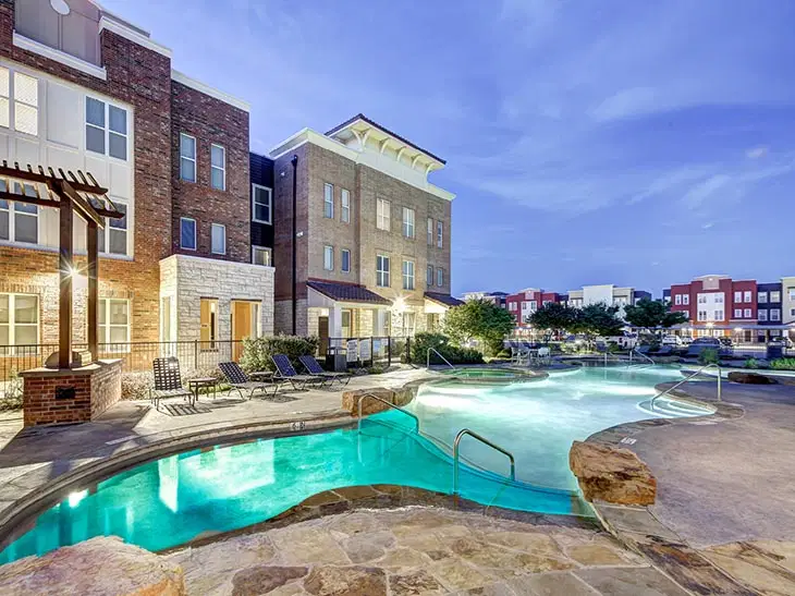 U Club At Overton Park, Lubbock – Exterior