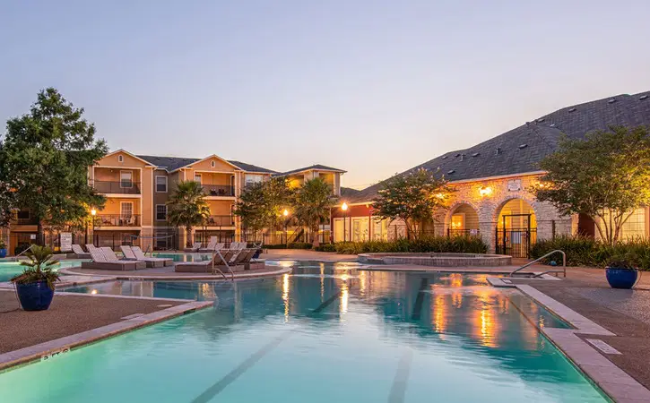 University Trails, College Station – Amenities