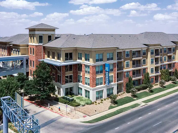 25 Twenty, Lubbock – Exterior