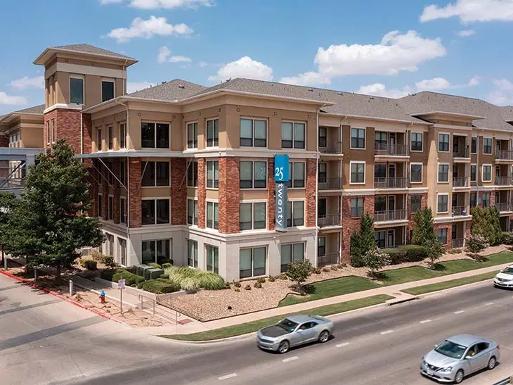 25 Twenty, Lubbock – Exterior