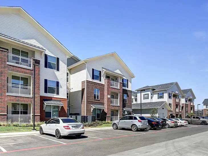 21 Hundred At Overton Park, Lubbock – Exterior