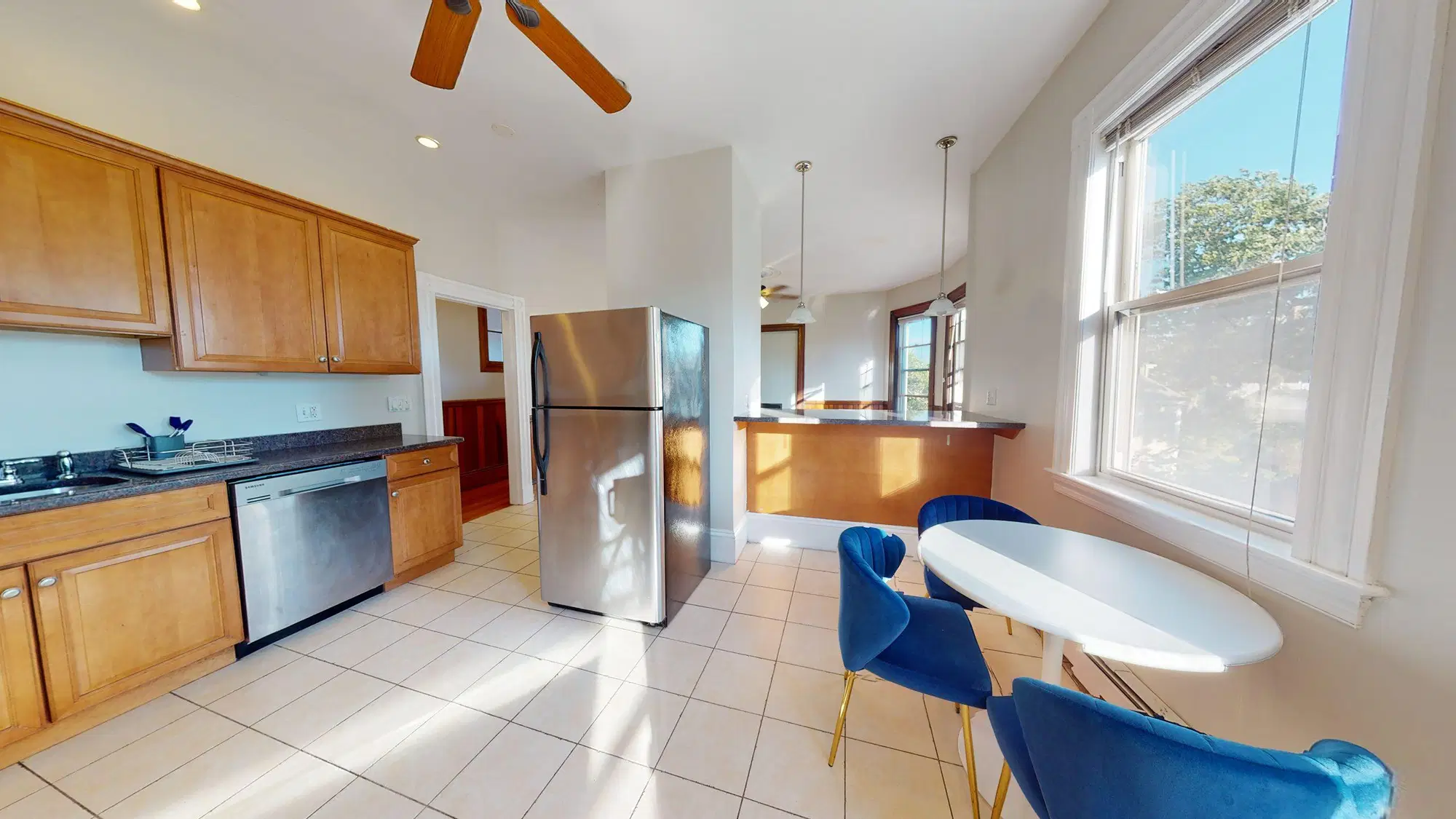 June Homes 02139, Boston – Kitchen