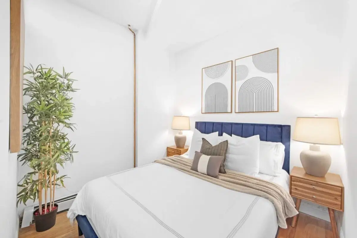 Urban 139, New York – #139-2E: Room in 1 Bedroom and 1 Bathroom