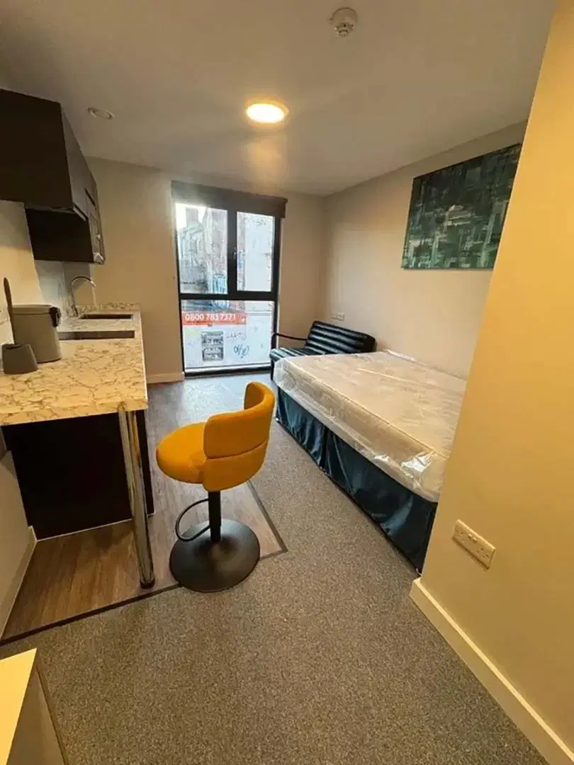 Cleveland Apartments, Wolverhampton – Classic Studio