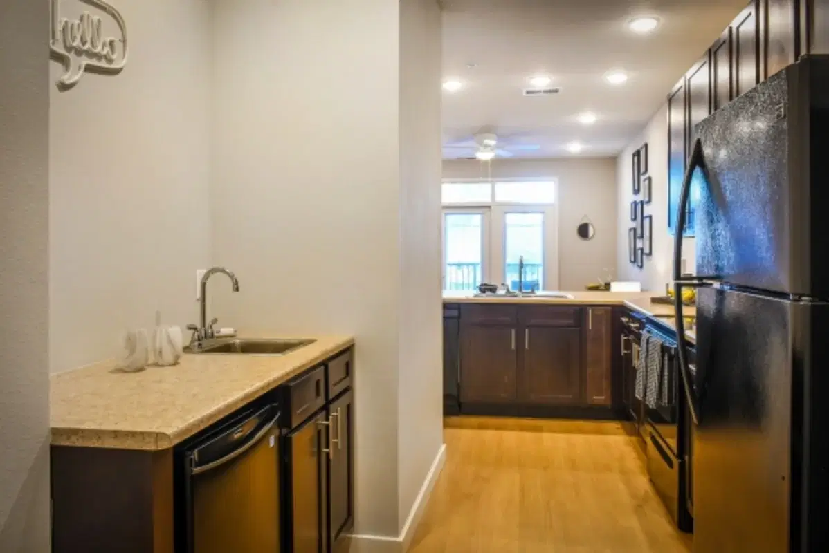305 E. Daniel, Champaign – Kitchen