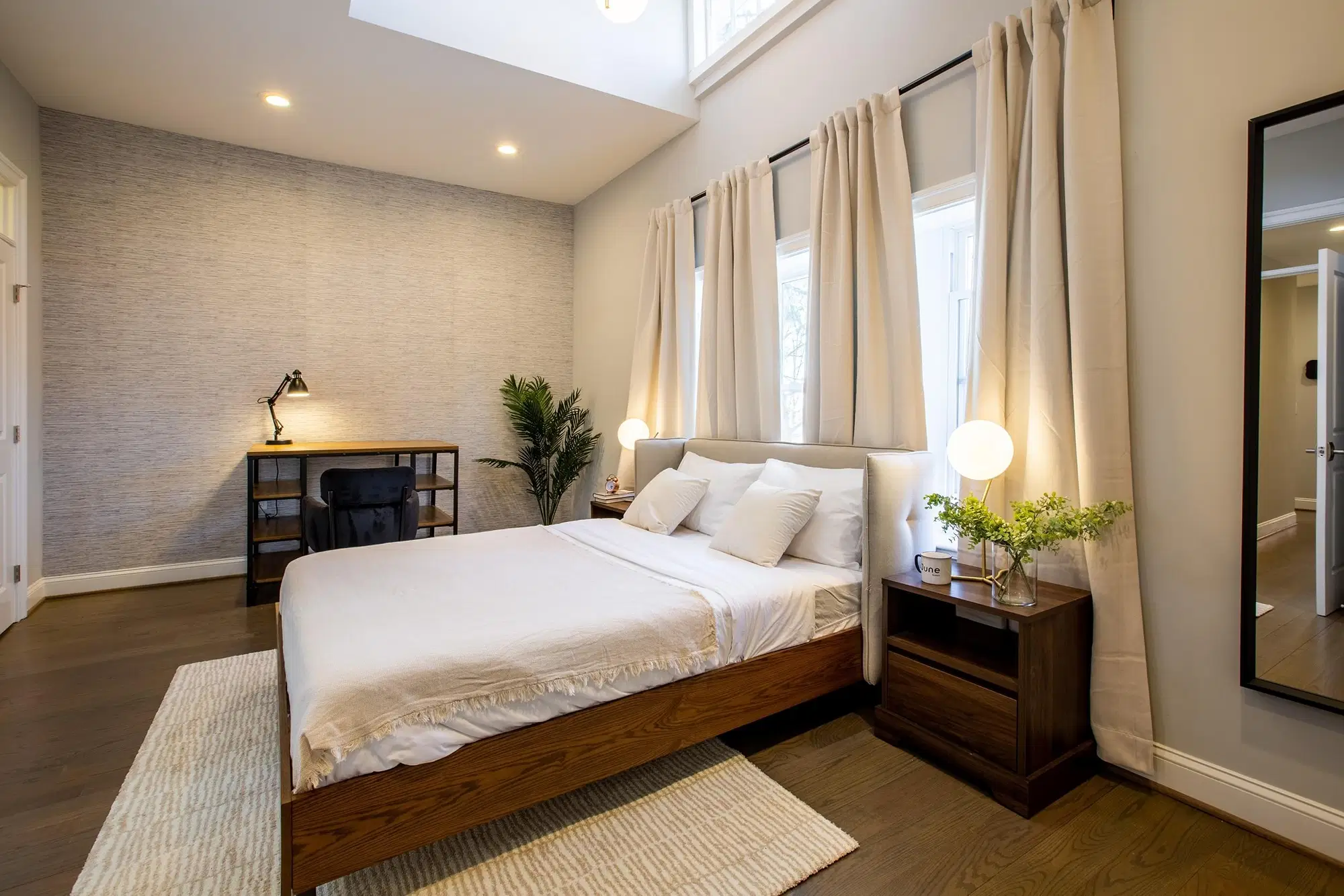 June Homes 20011, Washington DC – #1686C: Petworth