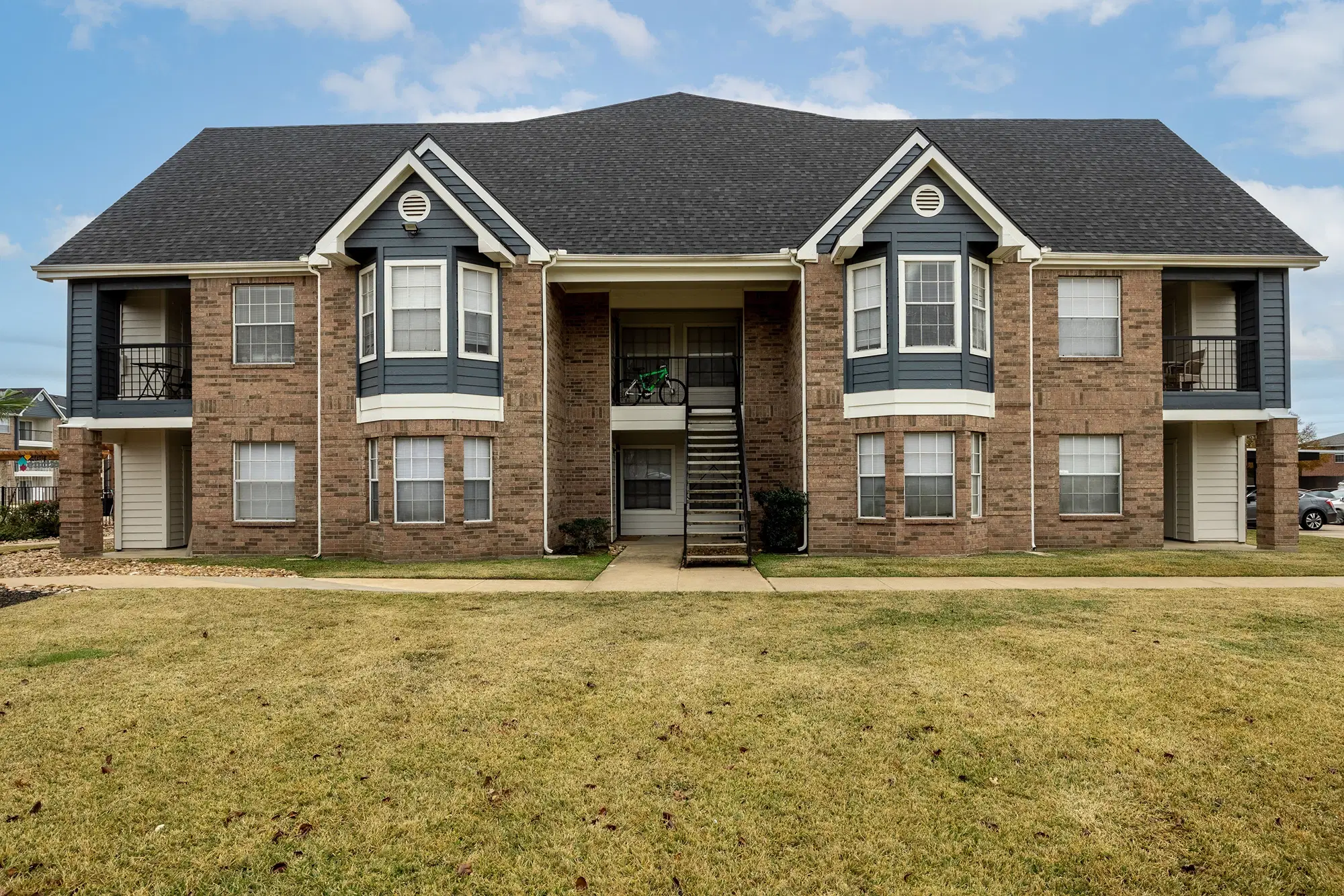 The Enclave, College Station – Exterior
