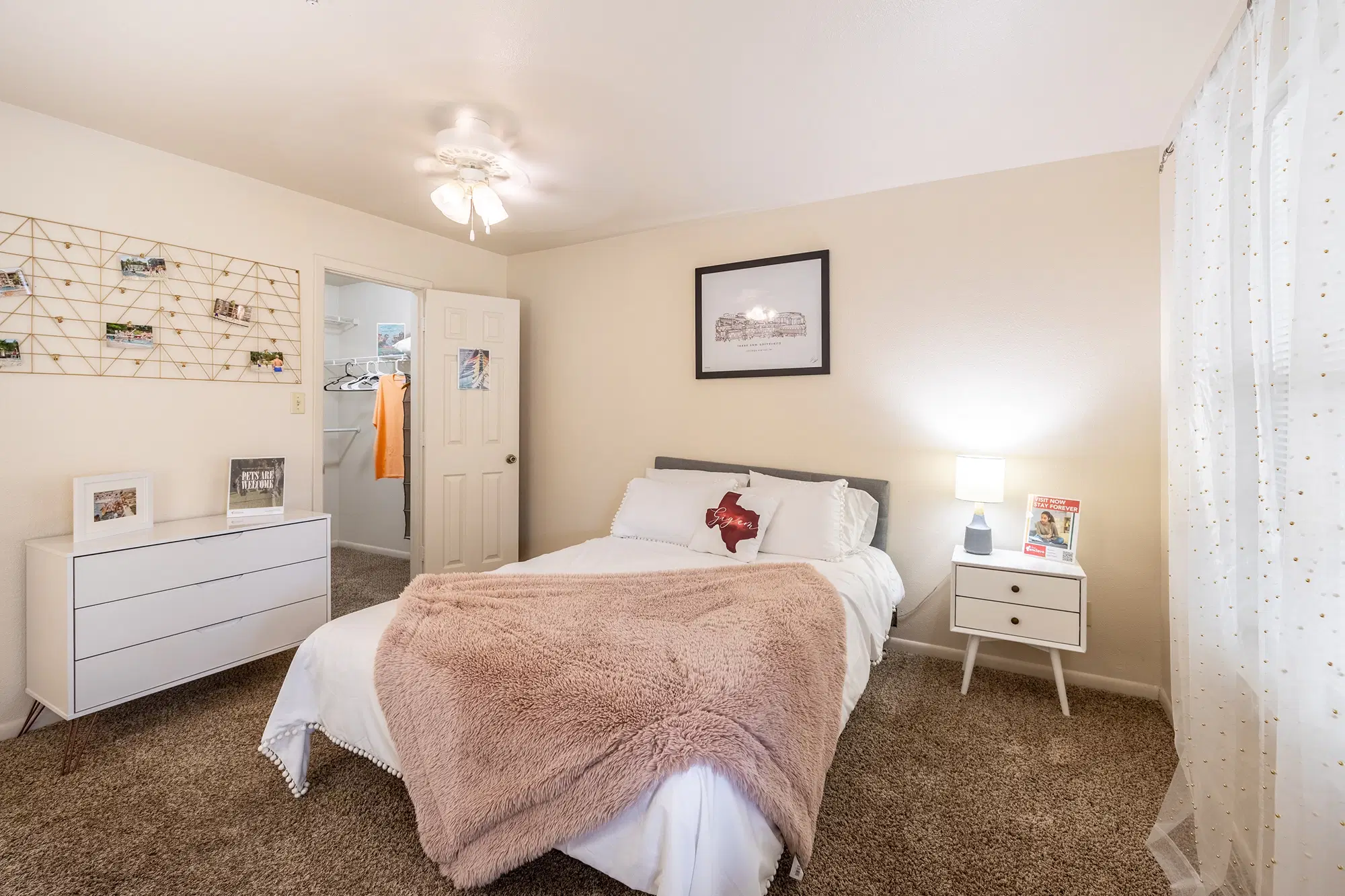The Enclave, College Station