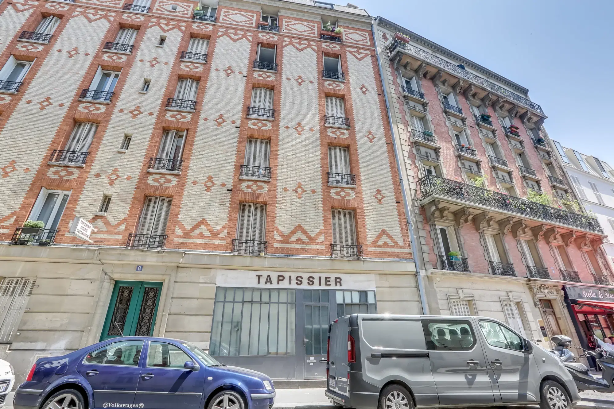 XO 75014, Paris – Exterior