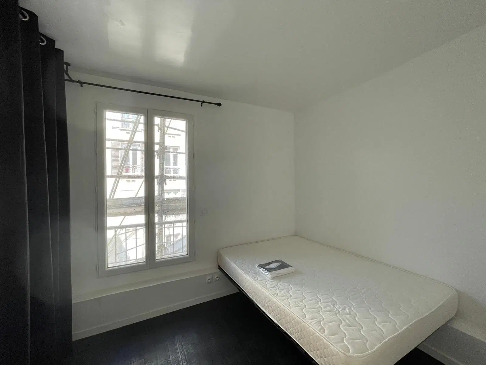 XO 75017, Paris – 1 Bedroom 1 Bathroom (XP-27)