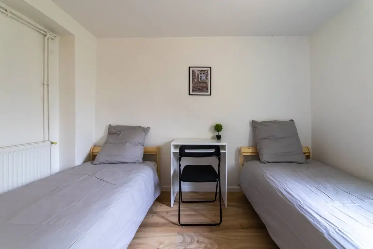 XO 94800, Paris – 2 Bedroom 1 Bathroom (XP-88.3)