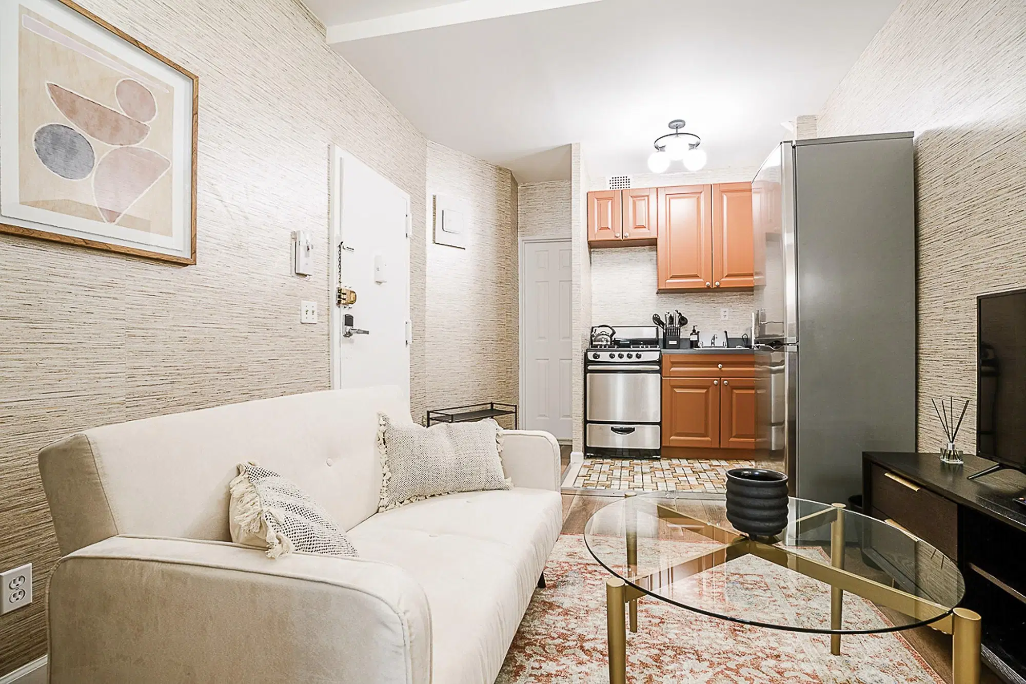 June Homes 10036, New York – Kitchen
