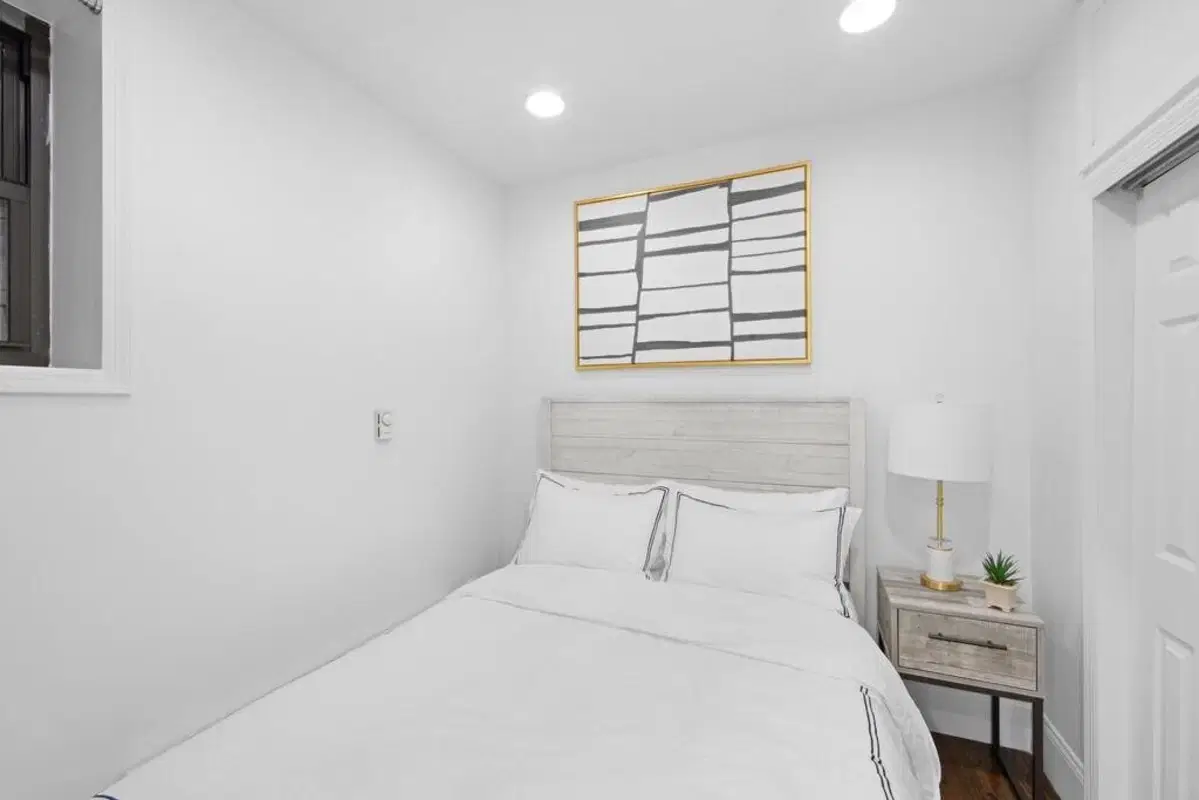 Urban 69, New York – #69-4B: Room in 1 Bedroom and 1 Bathroom