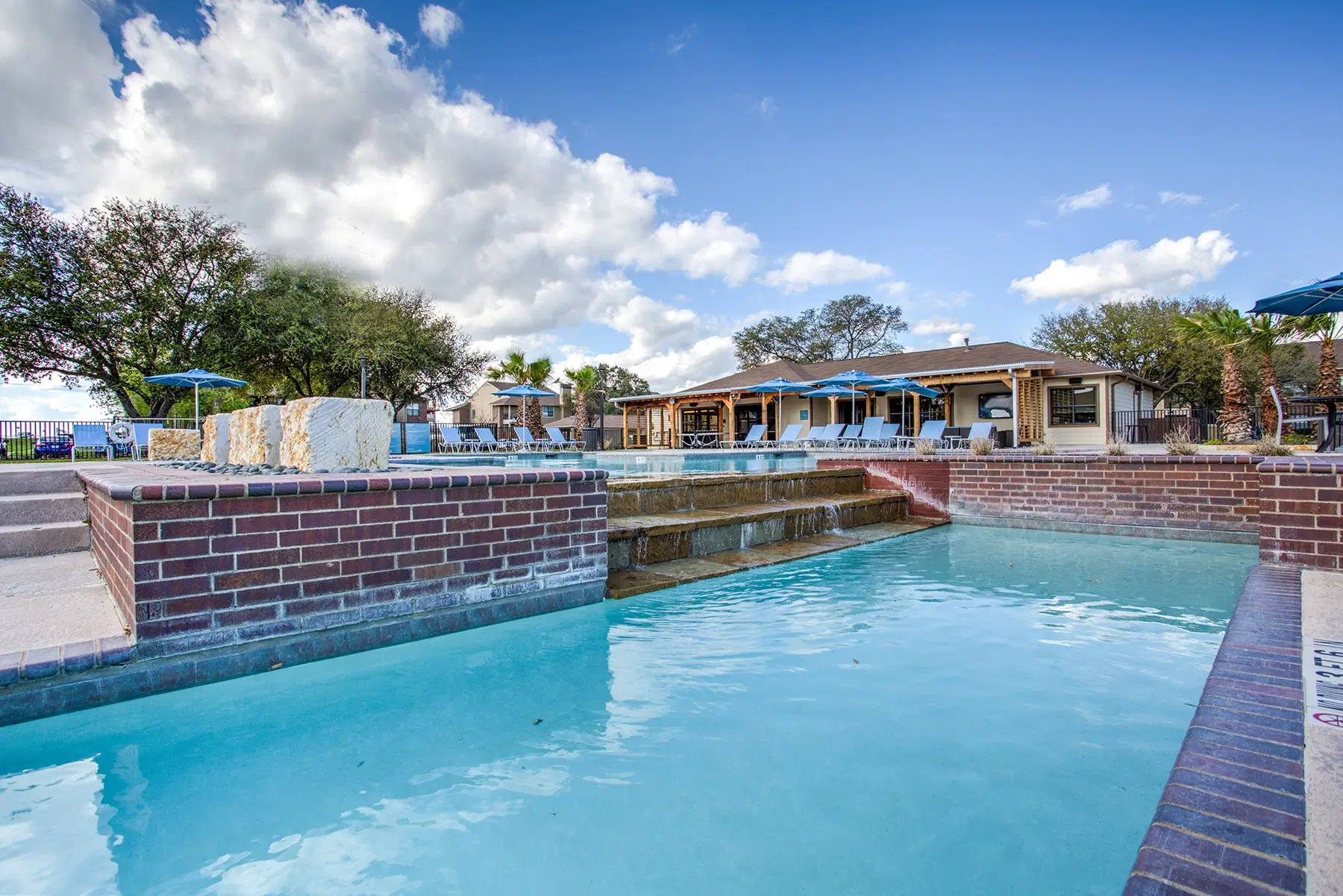 The Landing, College Station – Amenities
