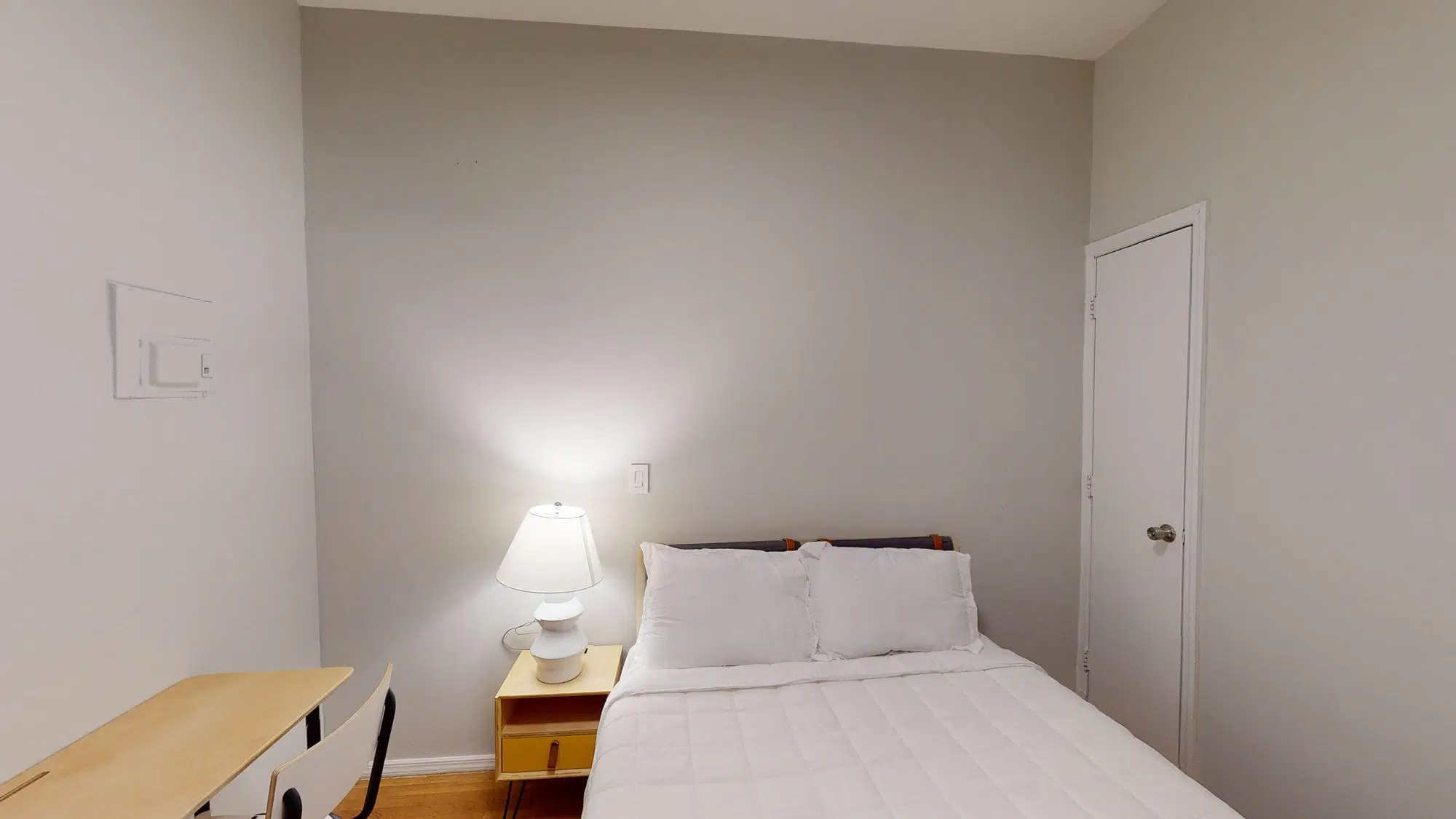 June Homes 10023, New York – #901: Columbus Circle