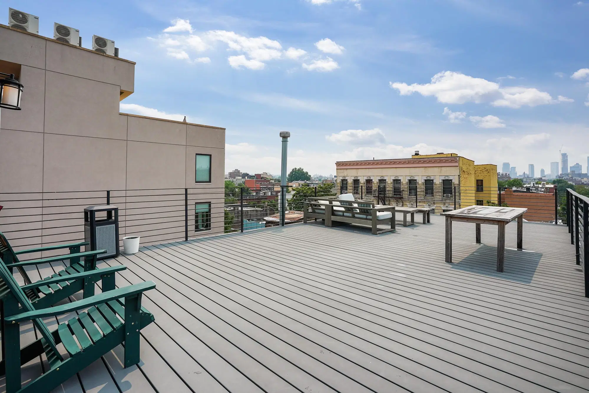 June Homes 11206, New York – Exterior