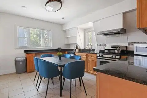 June Homes 02134, Boston – Kitchen