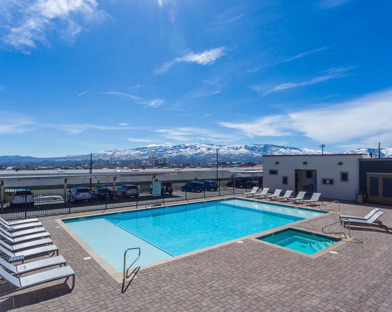 Saga Reno, Reno – Amenities