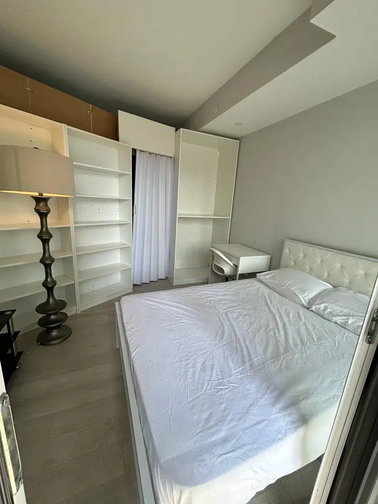 Liwinco College Street, Toronto – Flex Room Shared Bath