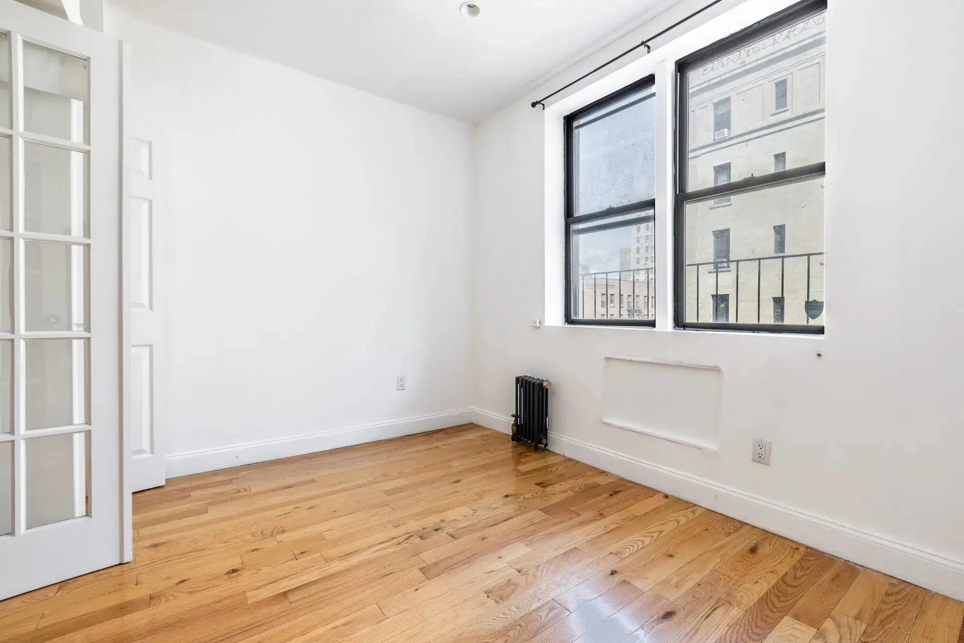 June Homes 10009, New York – #1150: East Village on a flexible lease