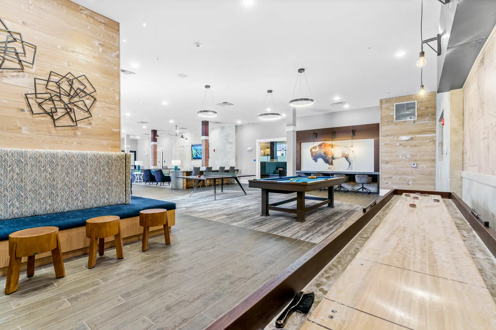 The Station at Buffalo, Buffalo – Common Area