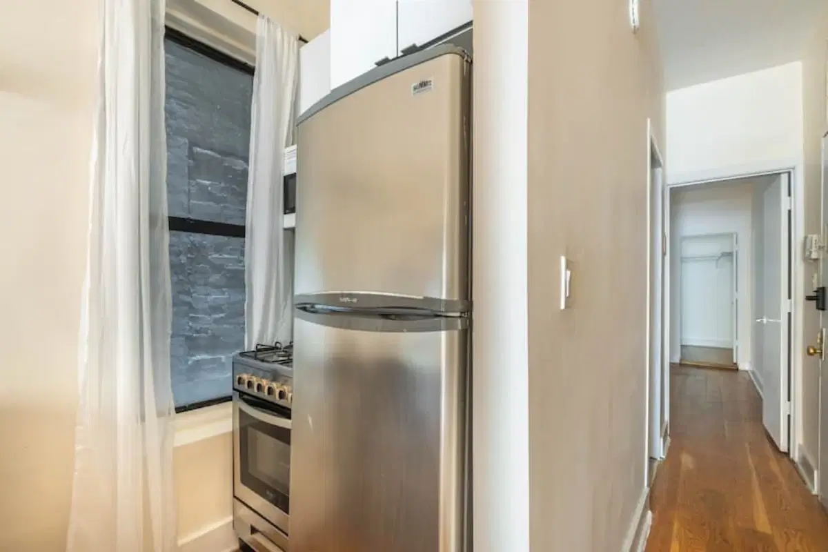 June Homes 10025, New York – Amenities