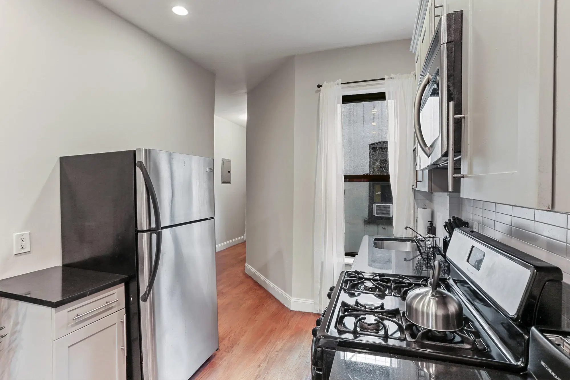 June Homes 11213, New York – Kitchen