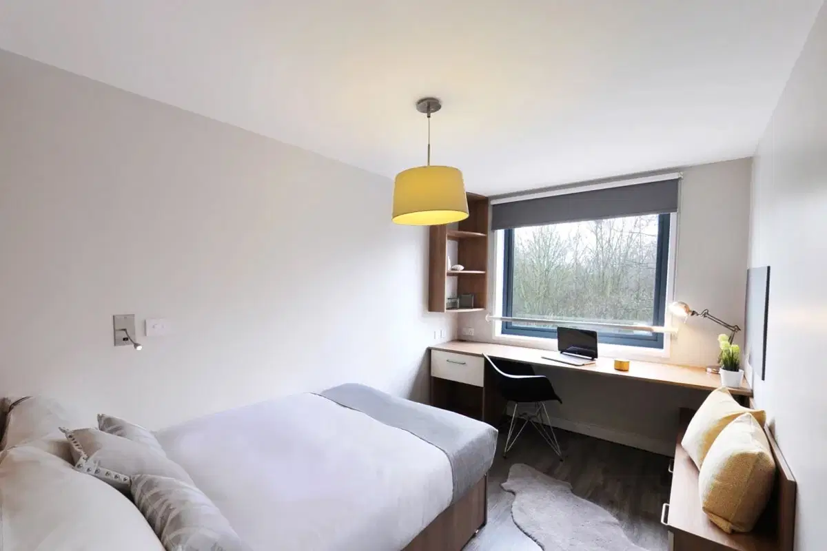 GoBritanya Islington Residence, London – Bronze En-Suite (Large) - Courtyard View | Mid Level