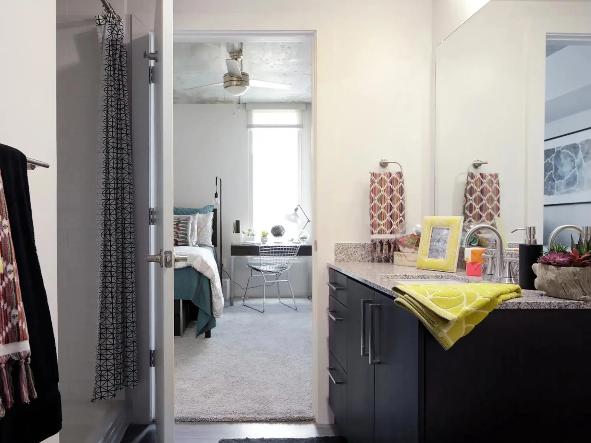 Inspire On 22nd, Austin – Kitchen
