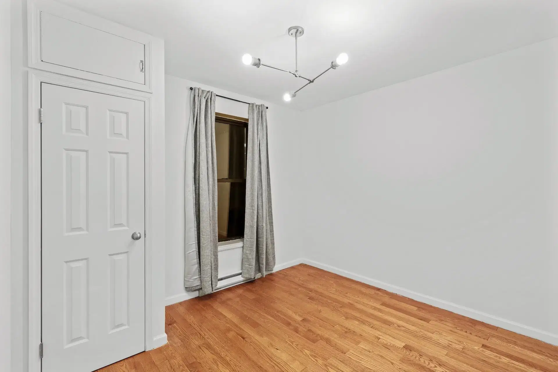 June Homes 10025, New York – #764B: Upper West Side