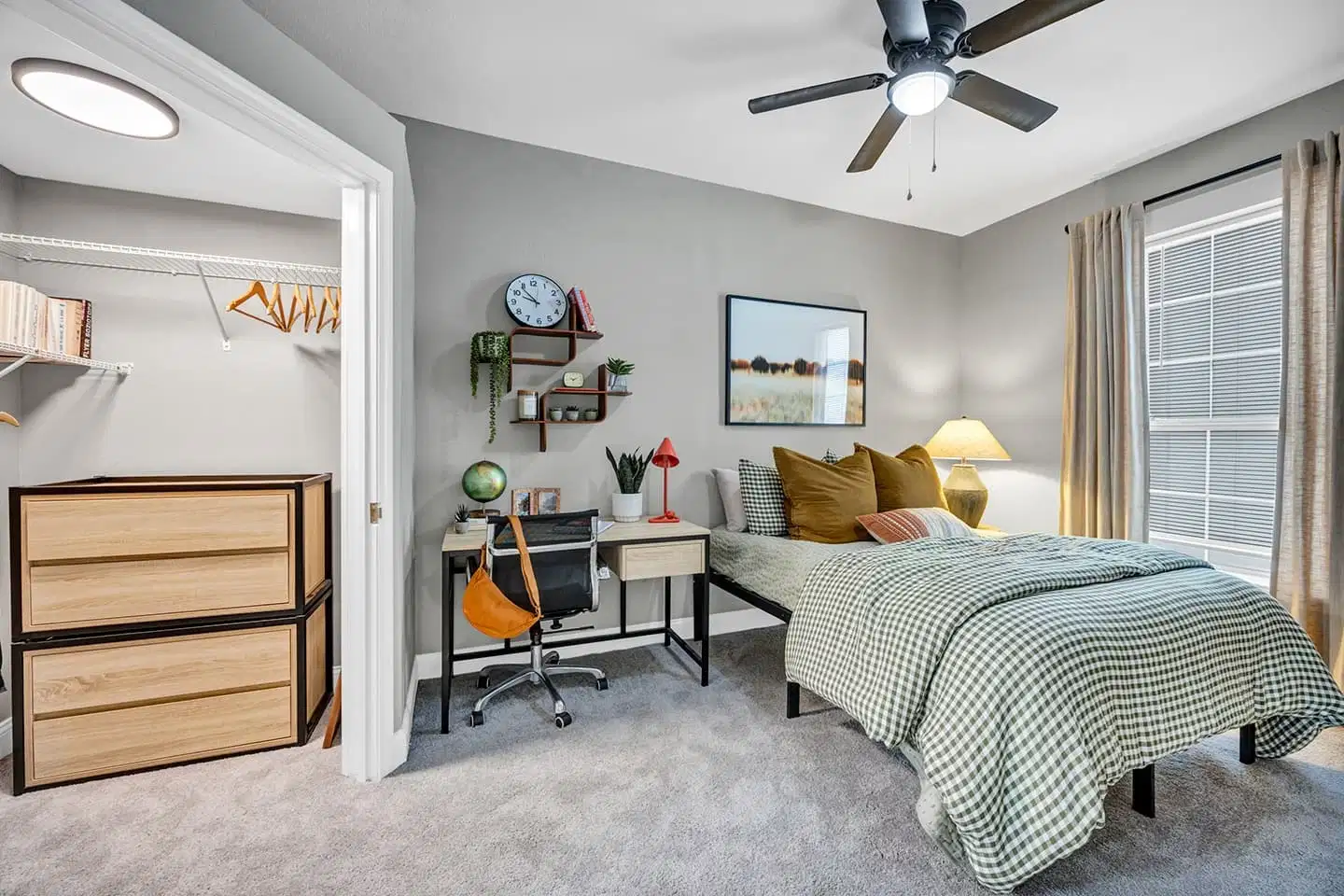 Hill Place, Fayetteville
