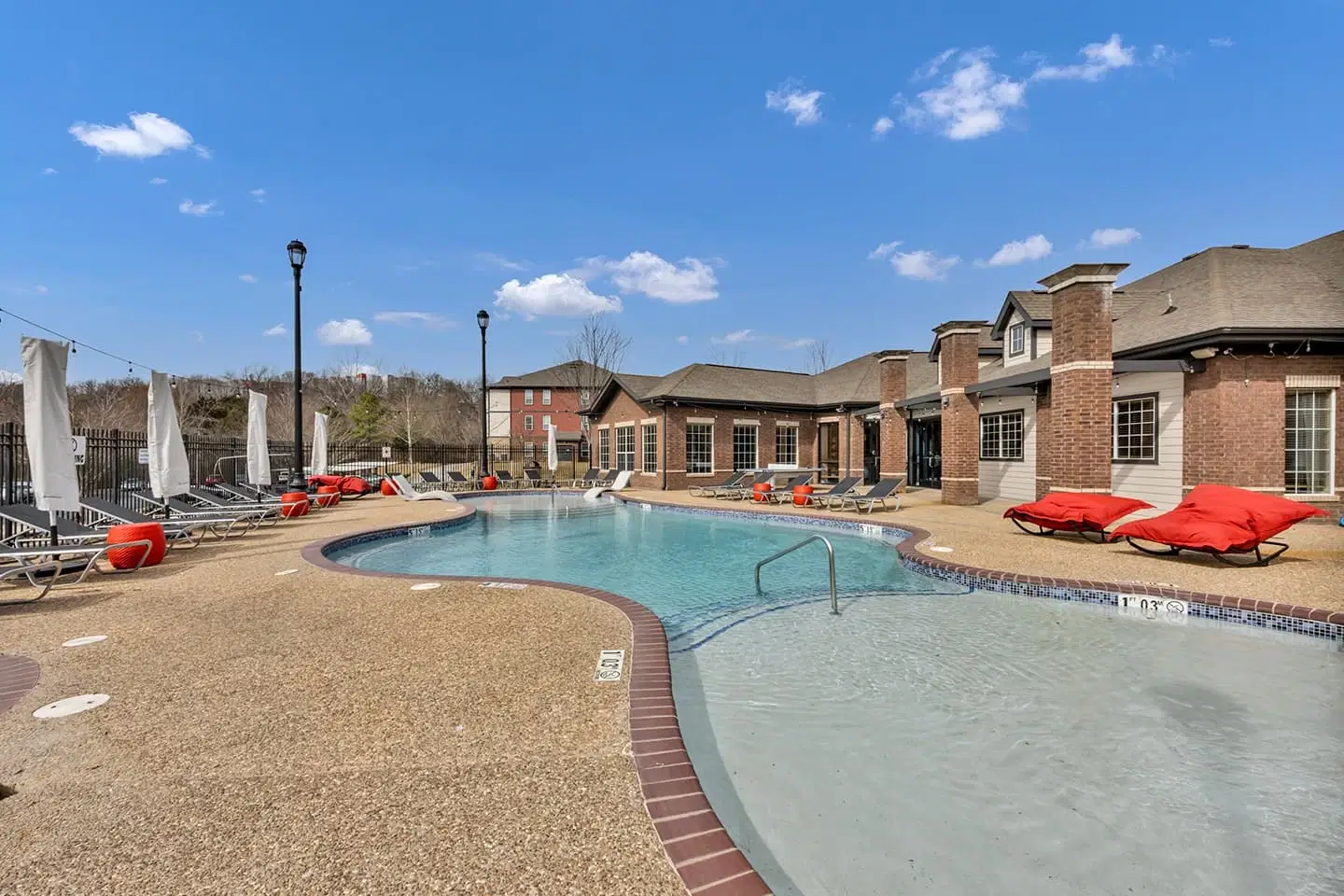 Hill Place, Fayetteville – Exterior