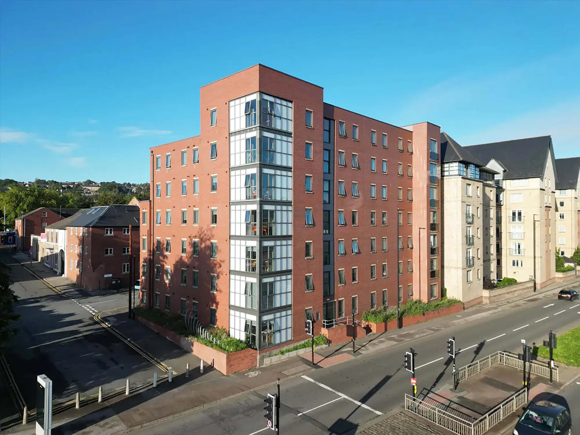 Stratus, Sheffield – Exterior